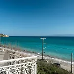 Gæstehus Angela Sea View 7 *